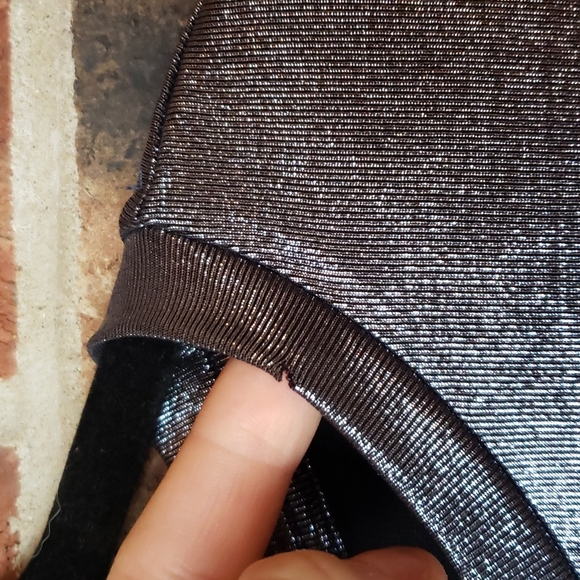Metallic Top - Picture 3 of 5